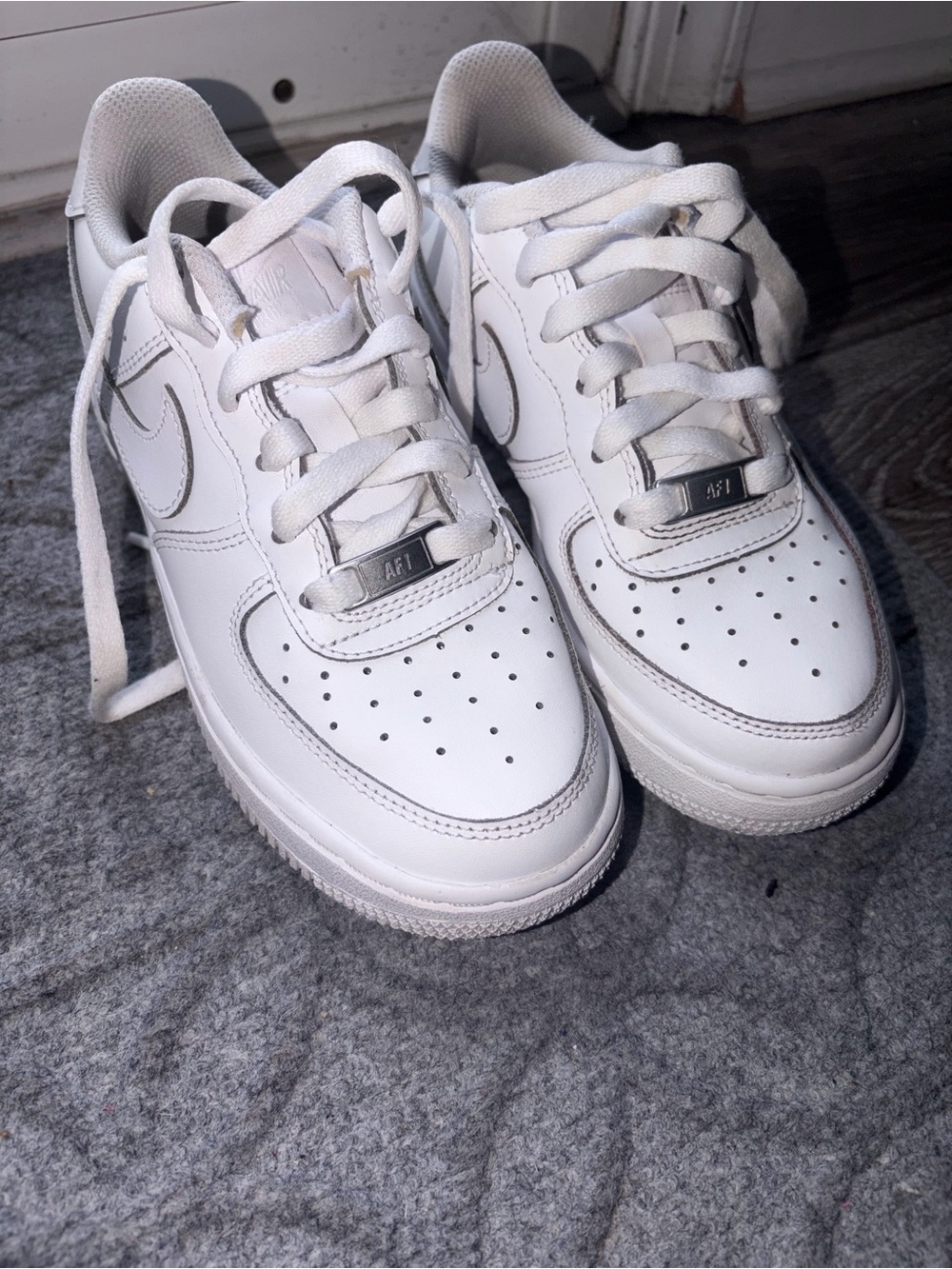 Nike Kids White Low-Top Sneakers